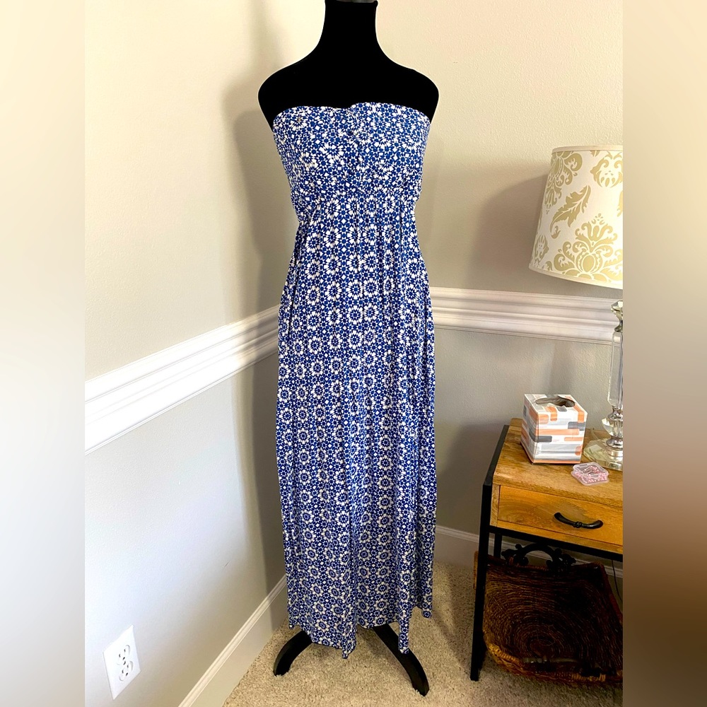 Pineapples strapless Maxi Dress
